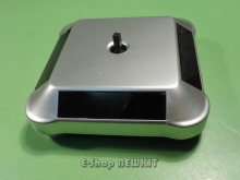 پایه گردان ویترینی با انرژی خورشیدی