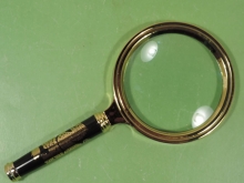 ذره بین شیشه ای سایز 80