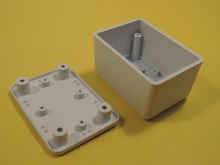 جعبه B002 مستطیل در دار 4 پیچ 4X5X7