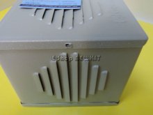 جعبه فلزی مکعبی بلندگو