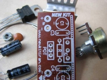 رگولاتور ولتاژ با خروجی قابل تنظیم از 5 تا 12 ولت